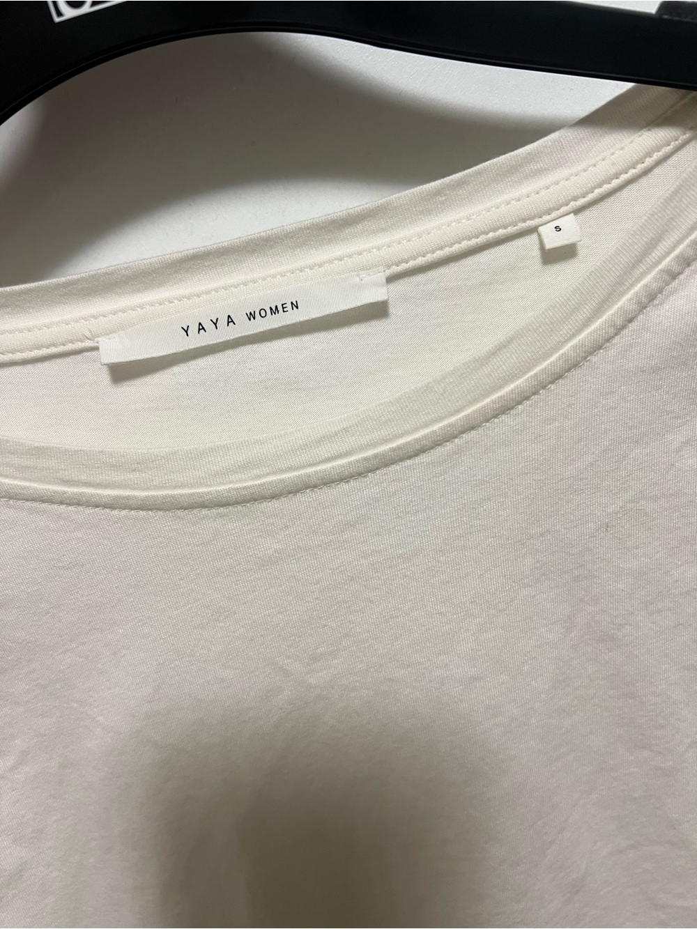 YAYA Cap Sleeve Ruched T-Shirt - Picture 5 of 7